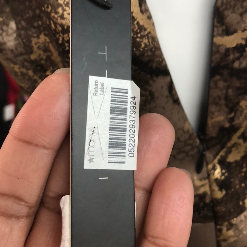 size 2 NWT beautiful soft dress T Tahari