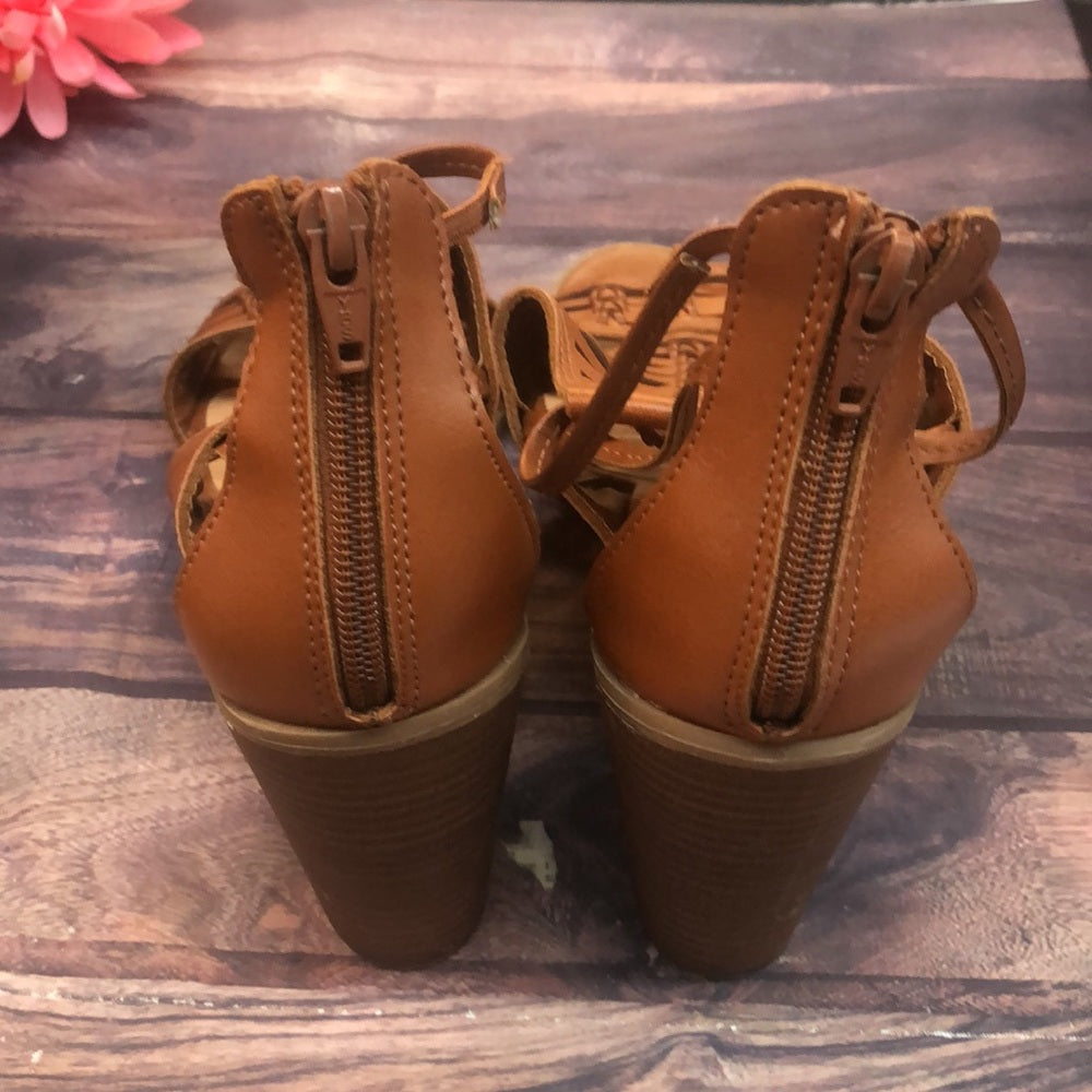 Merona sz 10 women brown shoes