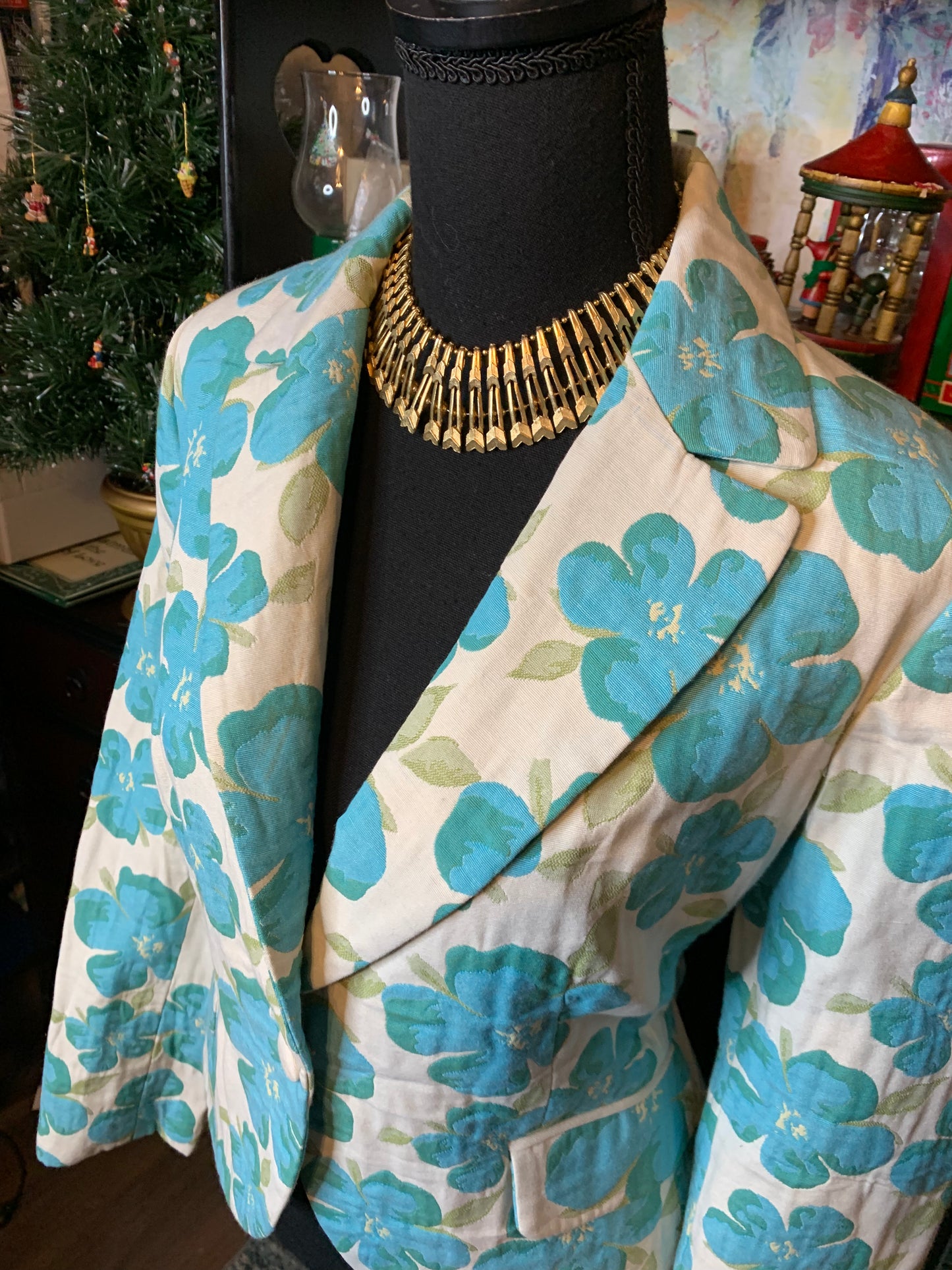 Size 10 Francis blue white with blue followers blazer