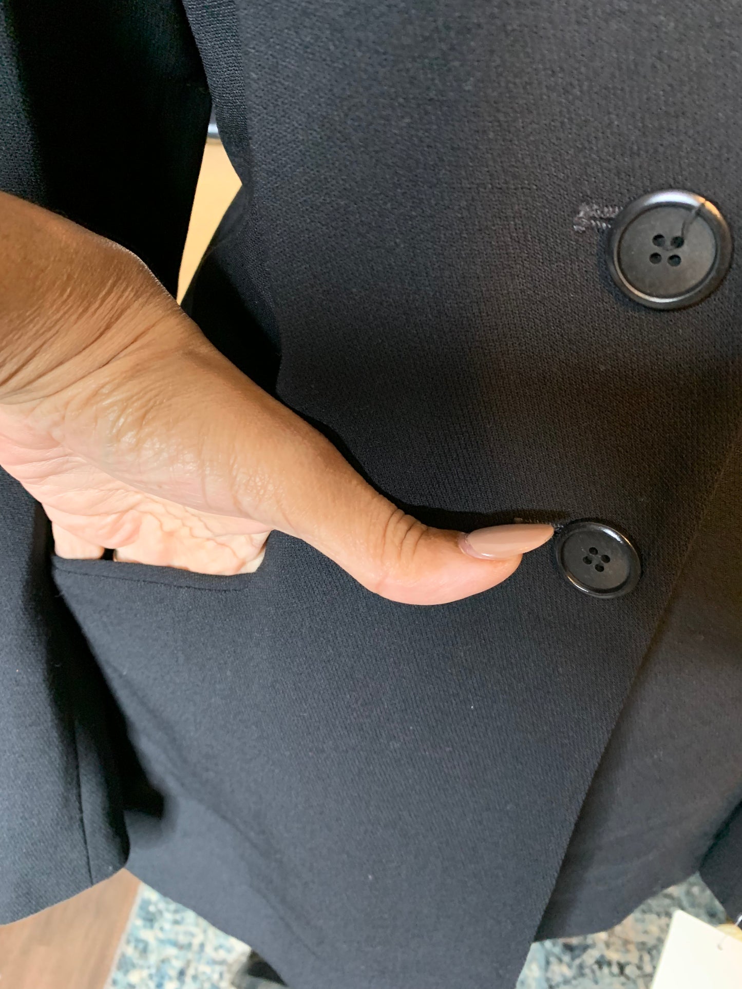 Size 8 Jones New York long black blazer