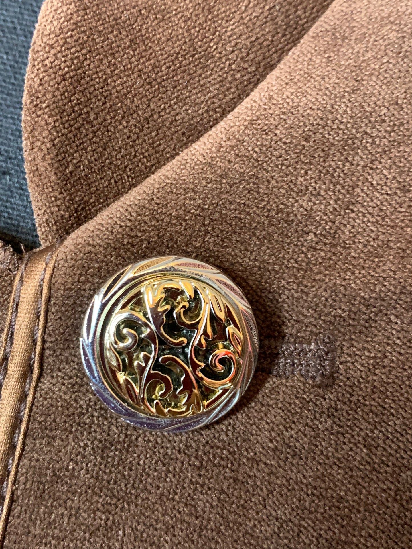 Size Large double breasted look blazer