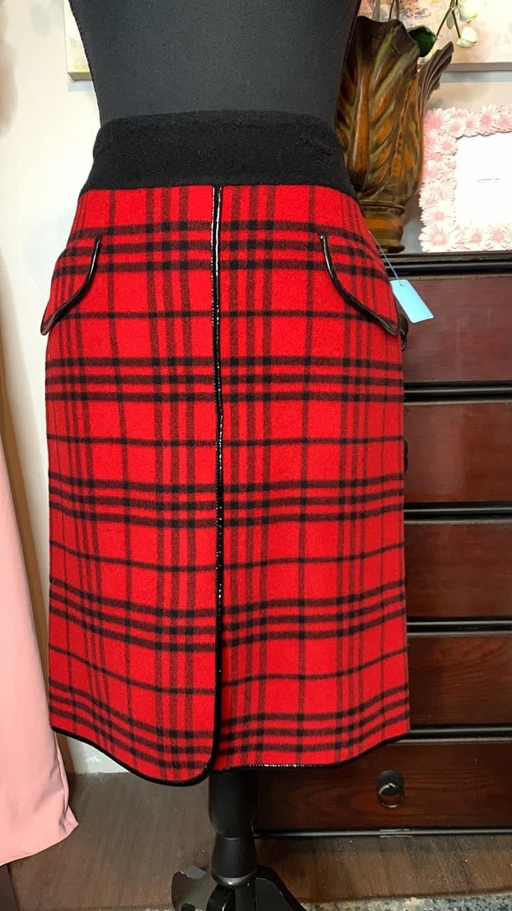 Size 4 Red and black wool skirt
