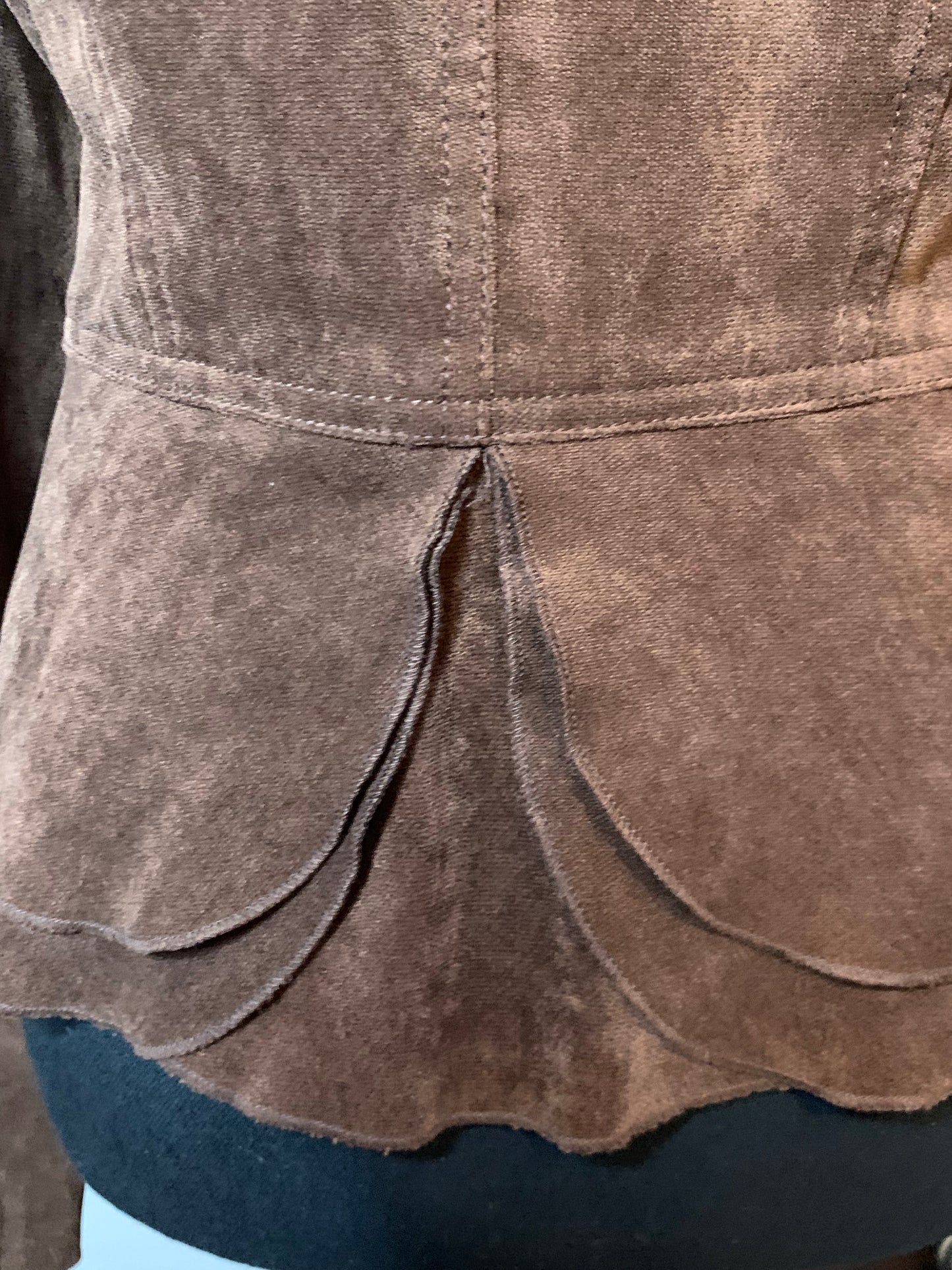 Size Large double breasted look blazer