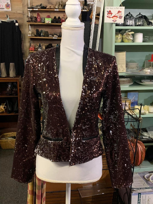 Size M sequined blazer