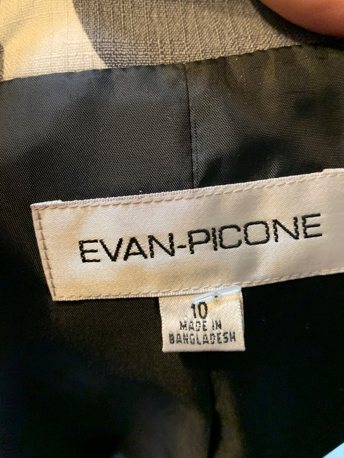 Size 10 Evan Picone graffiti jacket