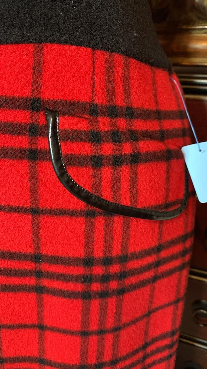 Size 4 Red and black wool skirt