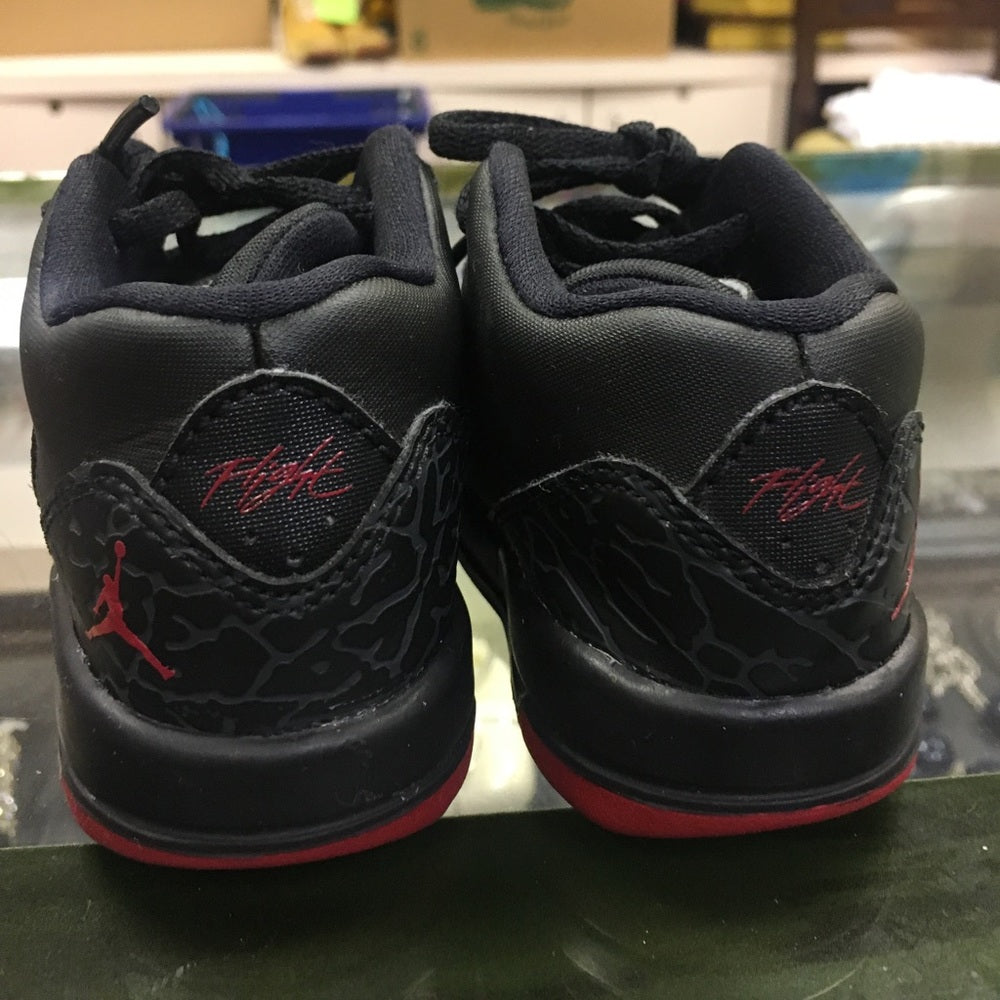 Size 4C Nike Jordan's