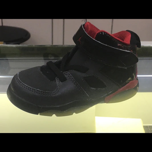 Jordan’s black and Red size 6c