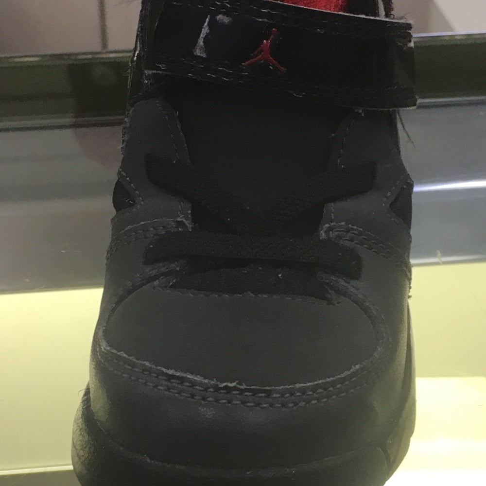 Jordan’s black and Red size 6c
