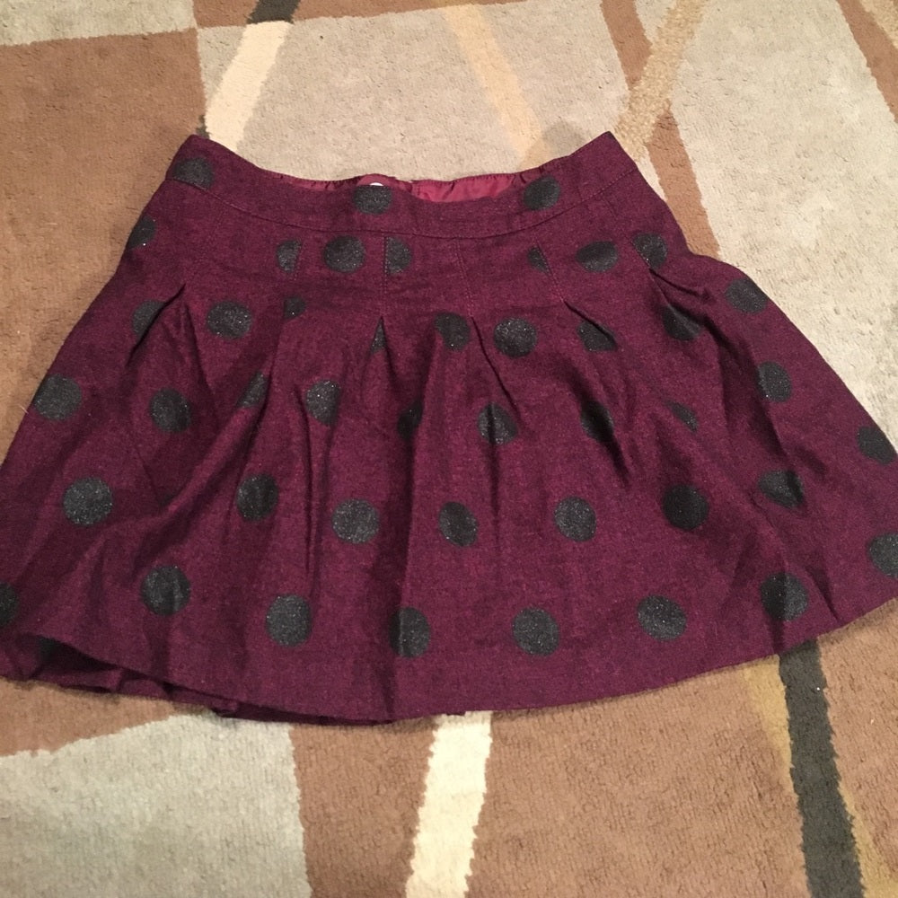Size 4 wool mini skirt with sparkly circle print