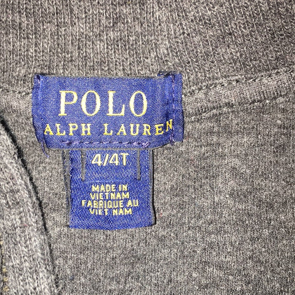 Size 4T sweater