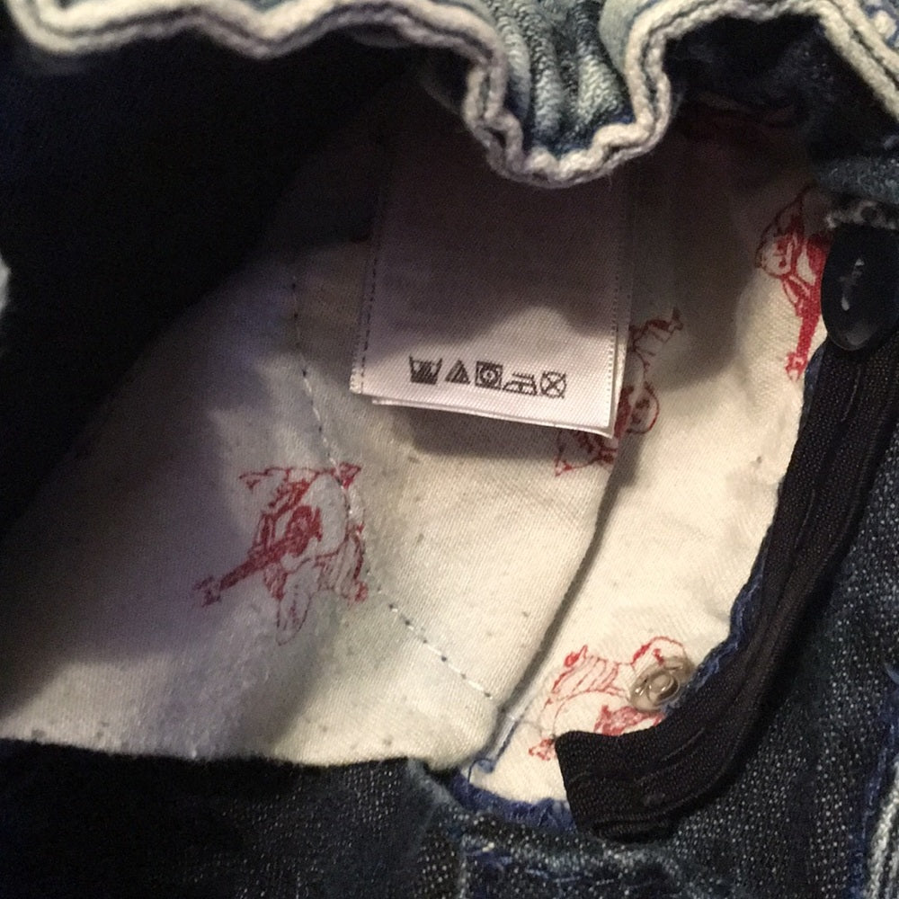 Size 5 authentic True Religion Jeans
