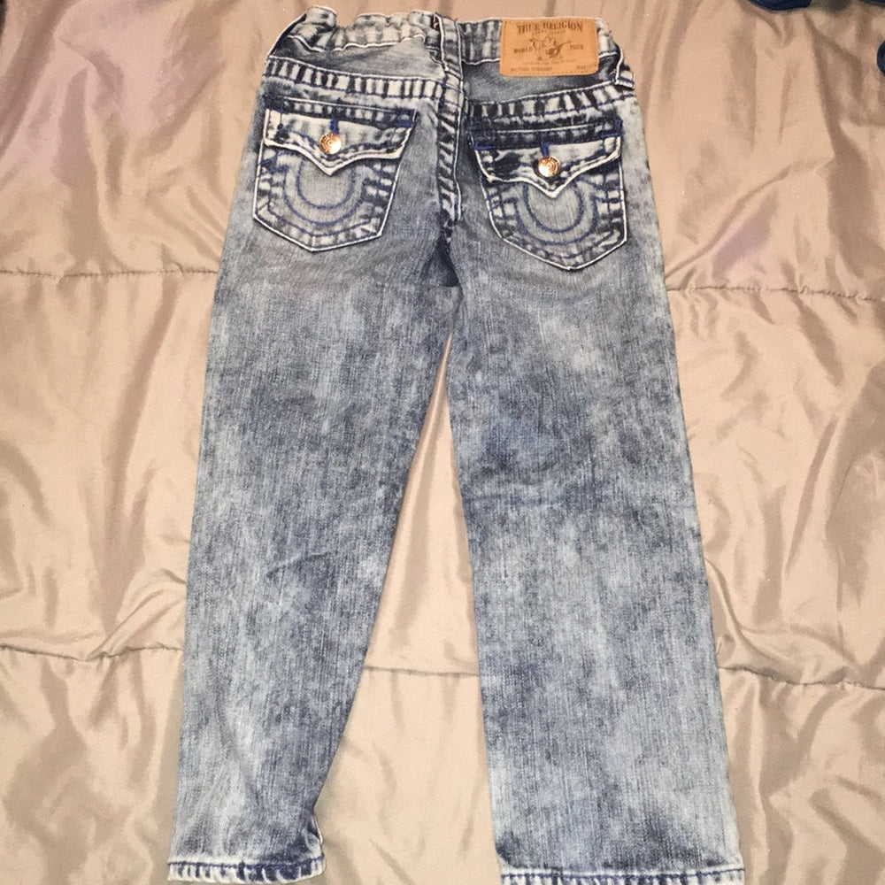 Size 5 authentic True Religion Jeans