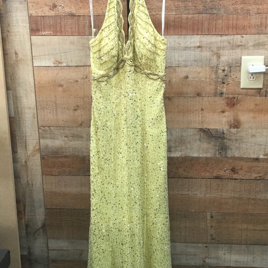 Nightway brand size 10 formal dress