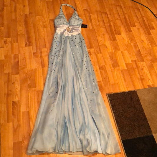Size 0 sequined formal dress NWT