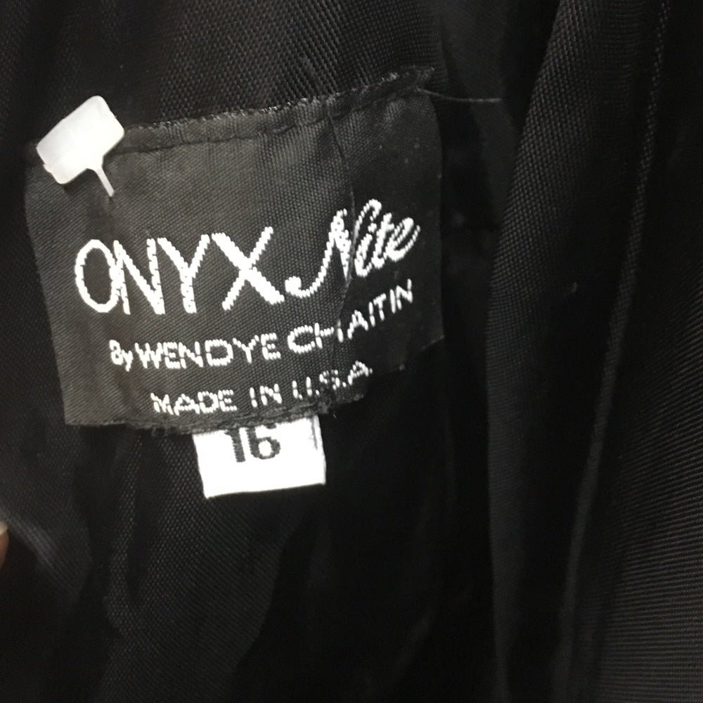 ONYX NITE size 16 black formal dress