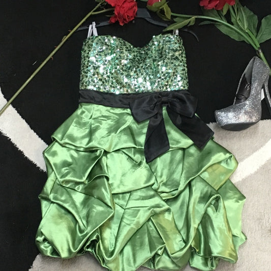 Speechless green/black formal dress size 3