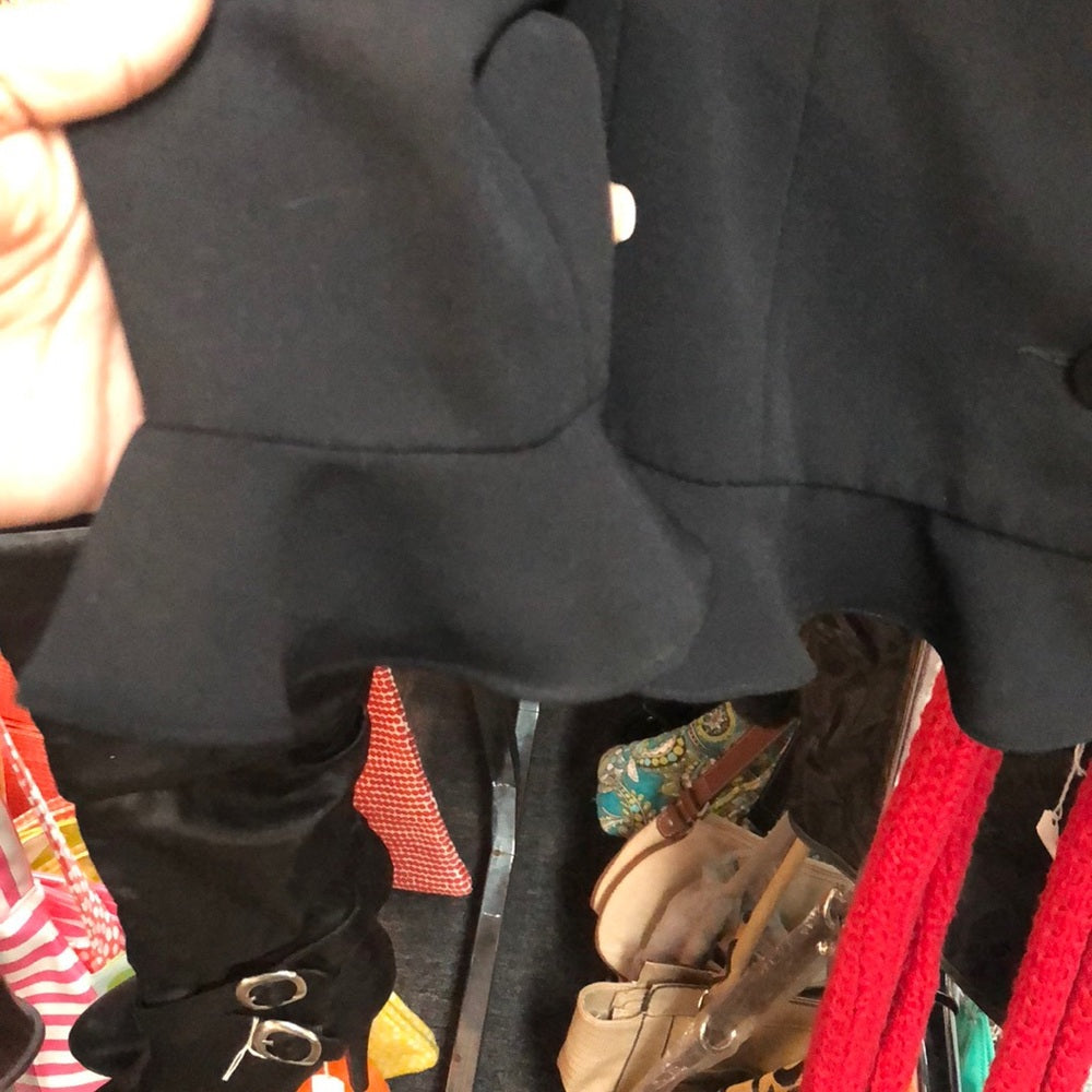 Size 4 Black blazer with ruffles edges
