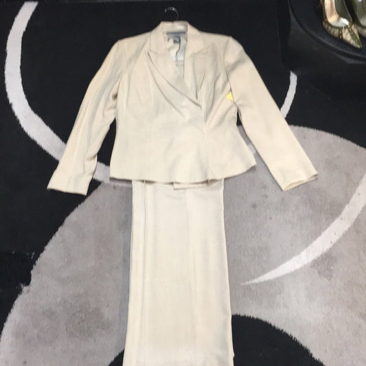 Banana Republic sz 8 2piece suit