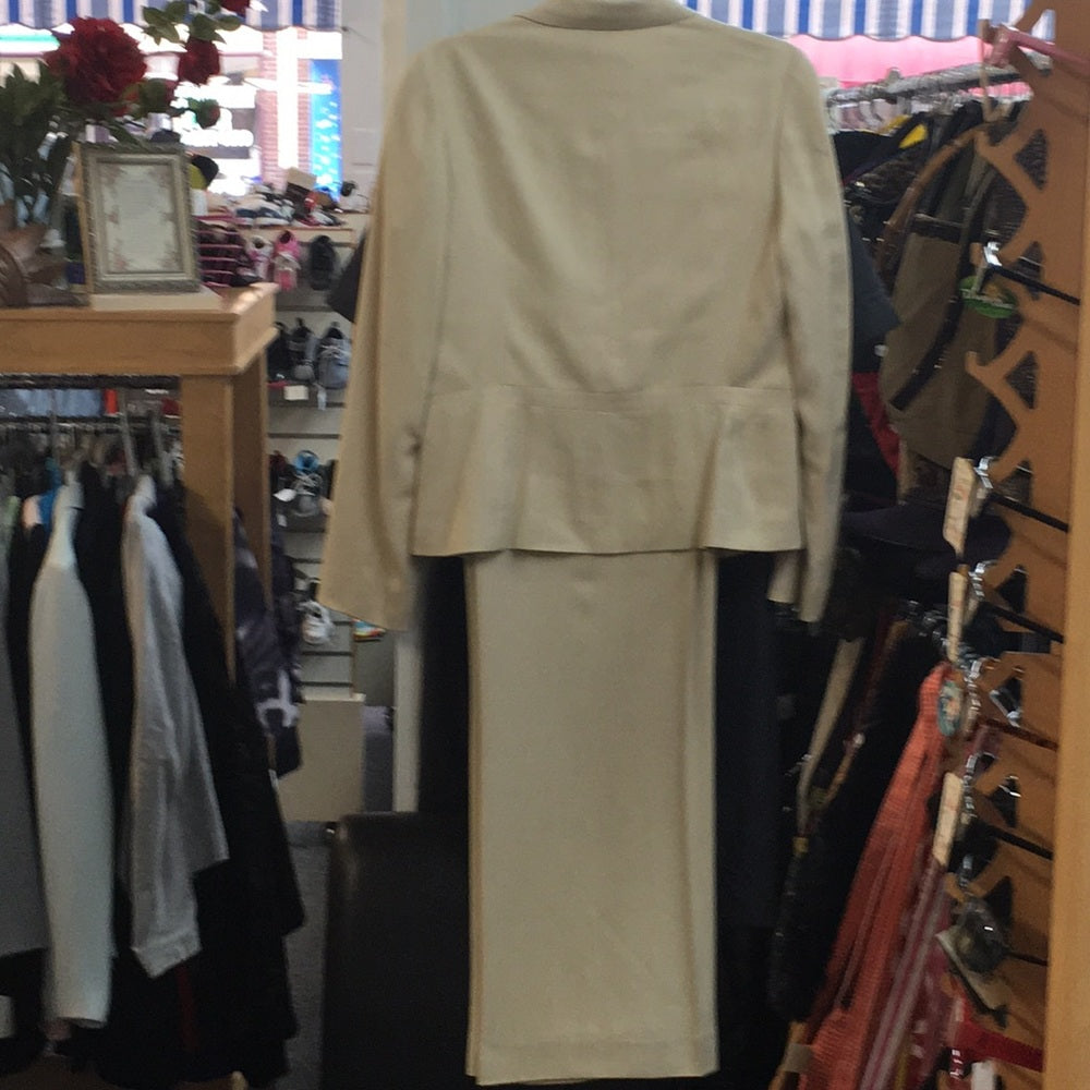 Banana Republic sz 8 2piece suit