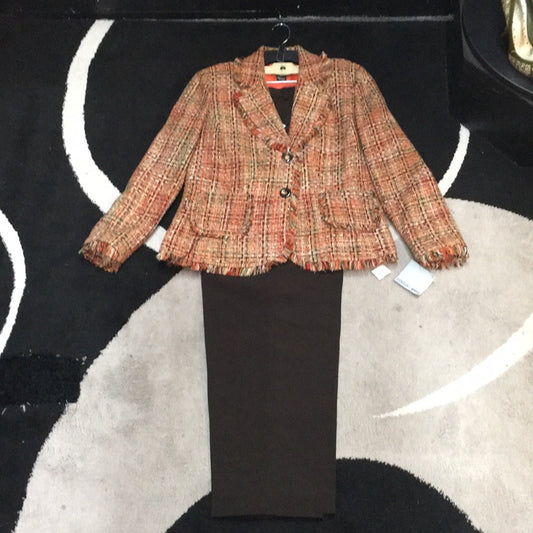 Focus 2000 sz 8 2piece suit