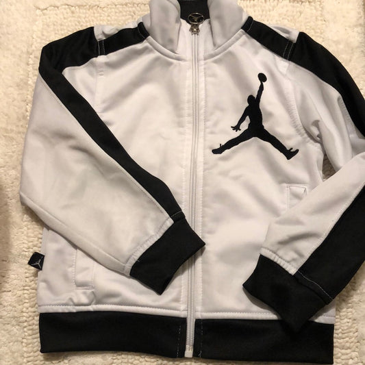Size 3T Nike jacket