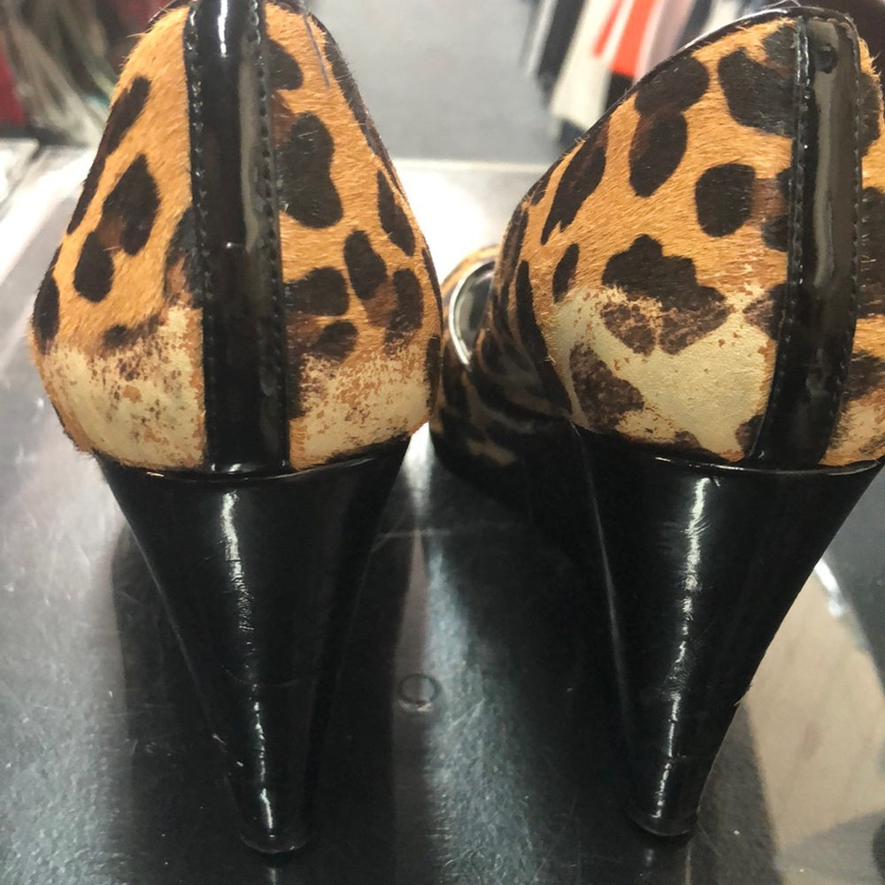 Size 8 wedge heels with peep toe