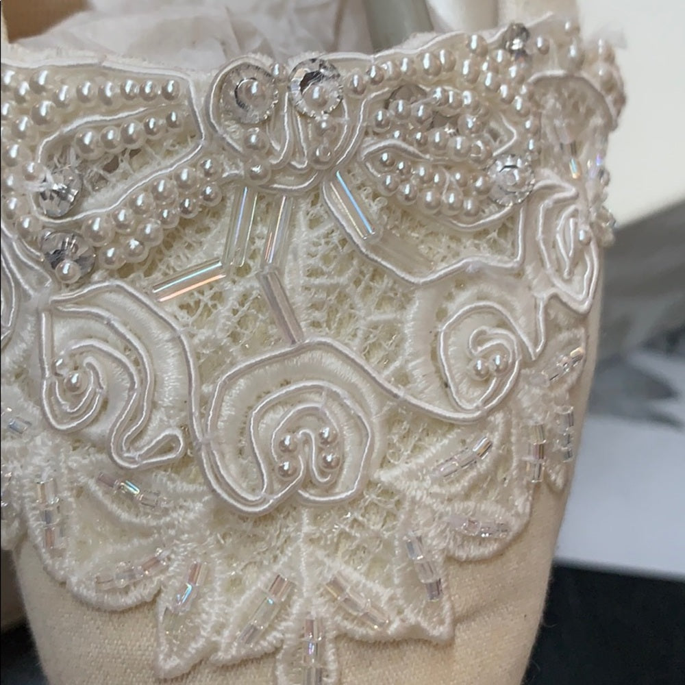 Size 7.5 Dyeables short heels (1 1/2”)