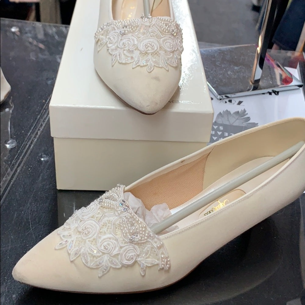 Size 7.5 Dyeables short heels (1 1/2”)