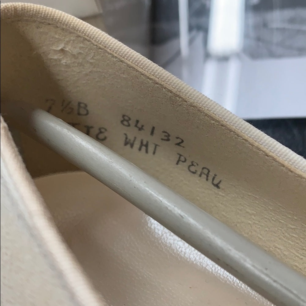 Size 7.5 Dyeables short heels (1 1/2”)