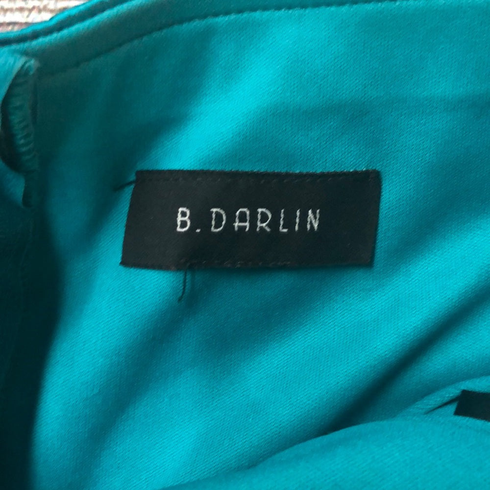 B. Darlin size 6 teal short formal dress