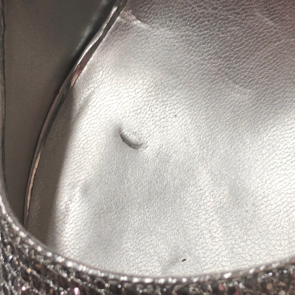 G by Guess silver size 11 heels