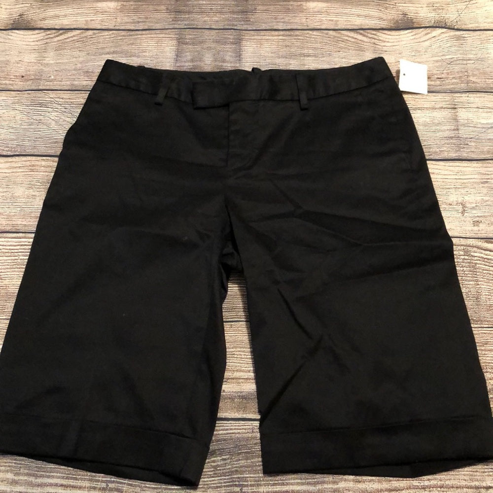 Banana Republic stretch sz 6 black lady’s shorts