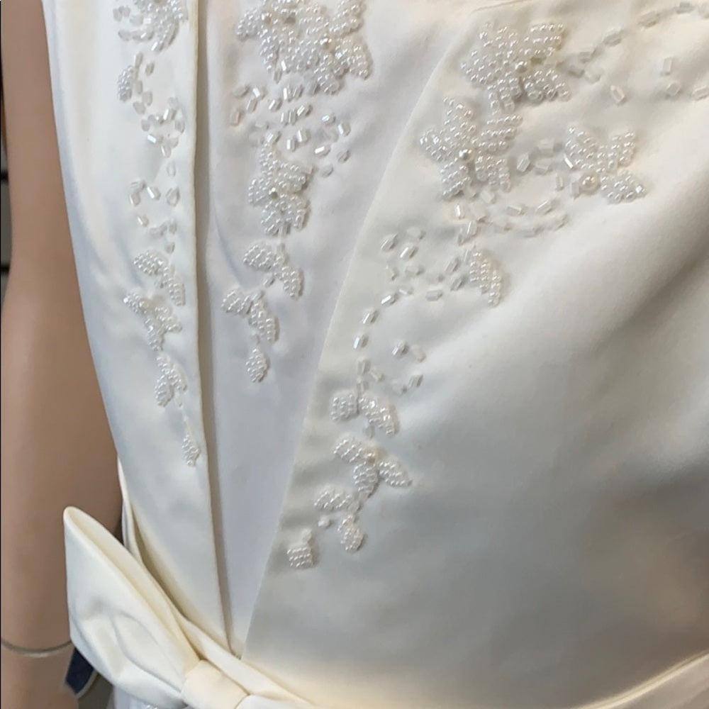 Size 8 ivory kids formal dress