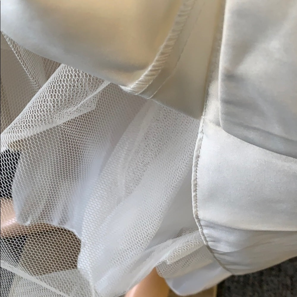 Size 8 ivory kids formal dress