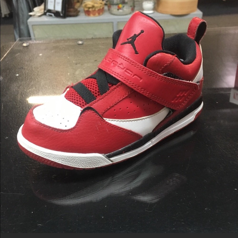 COPY - Red, white and black Jordan’s.  No insole …