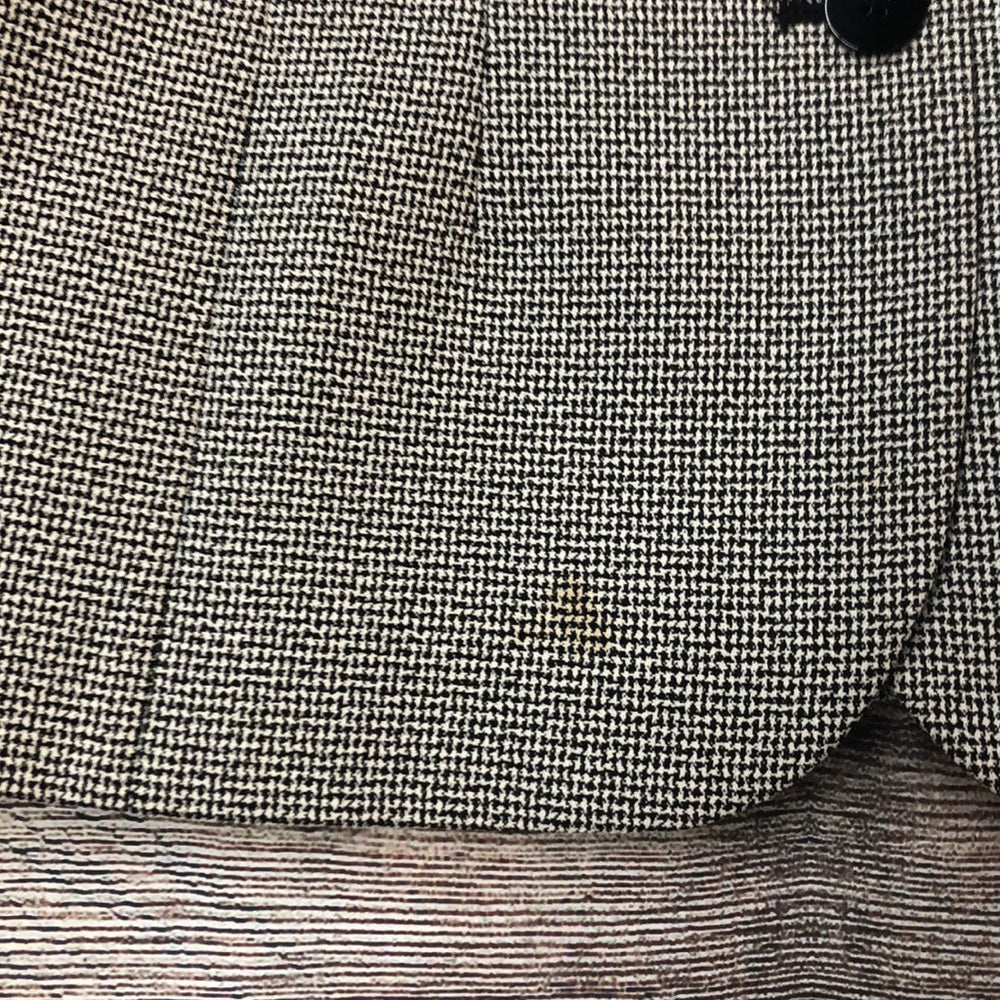 JH Collectibles lady’s suit sz 12