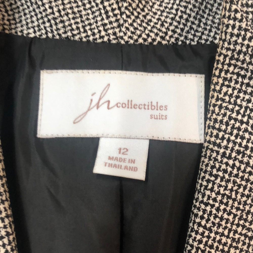 JH Collectibles lady’s suit sz 12