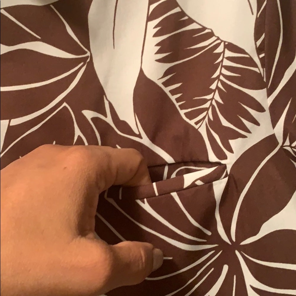 Super lightweight and soft size Large Hawaiian top