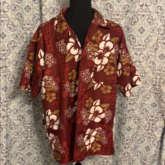 Size medium Hawaiian shirt