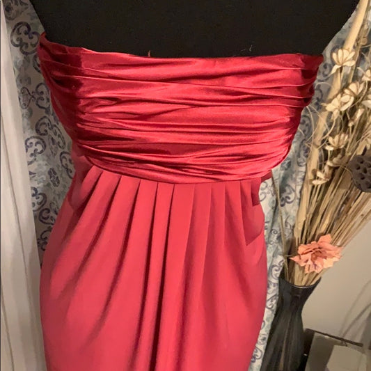 Long size 8 David’s Bridal pink bridesmaid dress