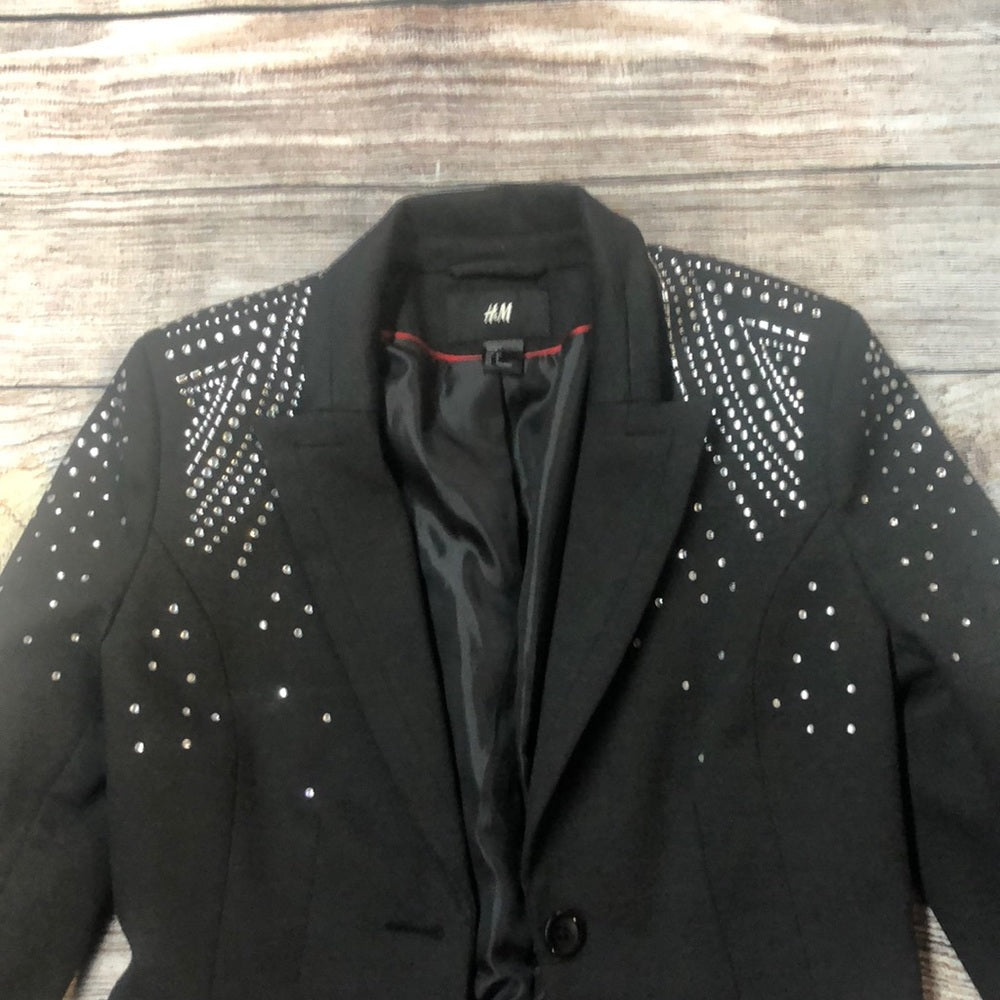 H&M sz 8 black with sequins lady’s blazer