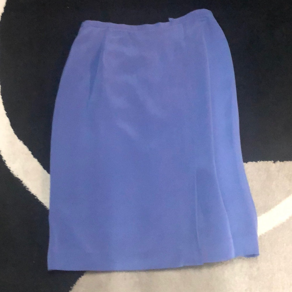 Travis Ayers sz 10 purple 2pc skirt suit