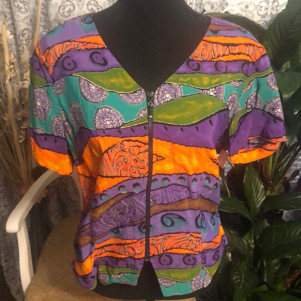Vintage. Solitaire sz small multi color ladys top