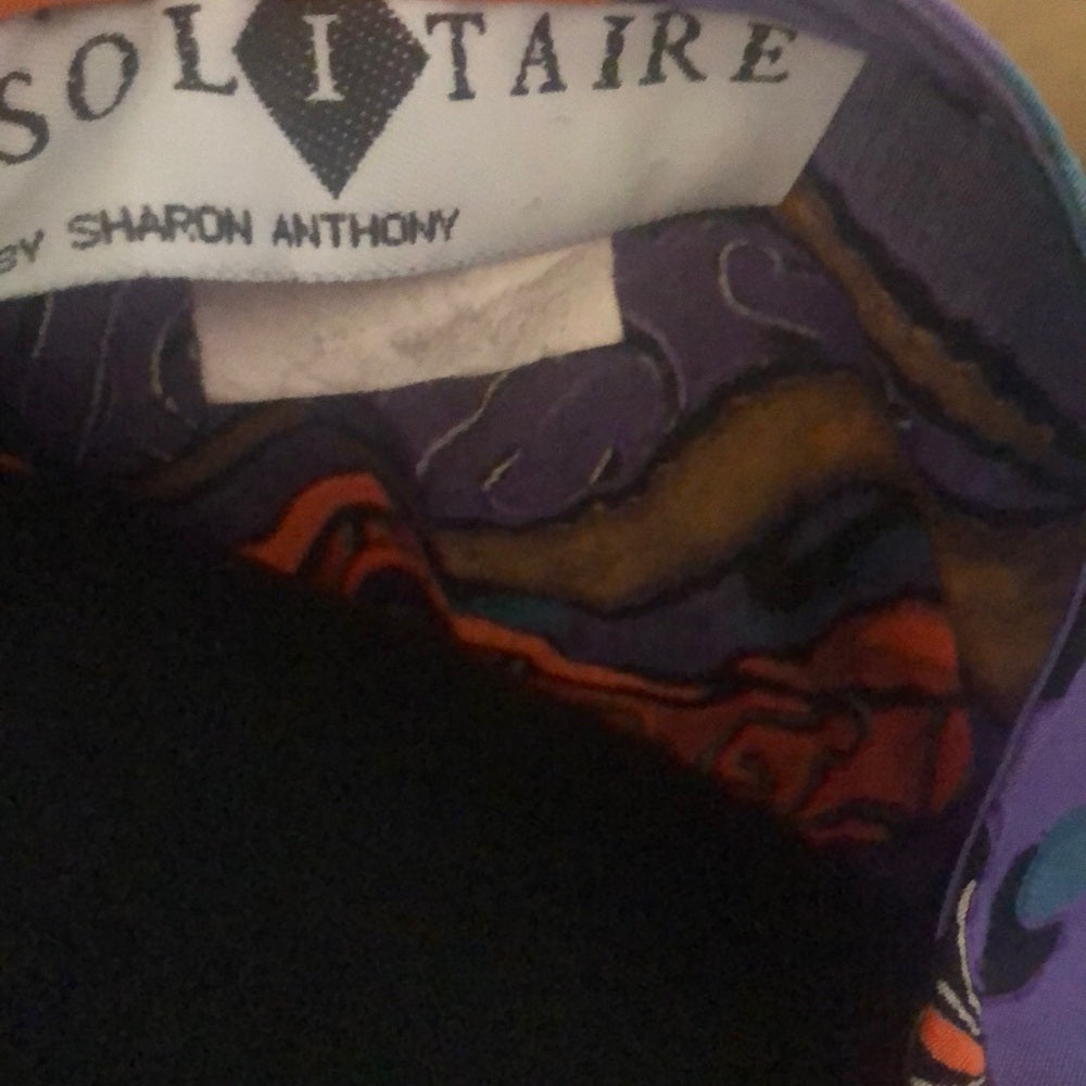 Vintage. Solitaire sz small multi color ladys top