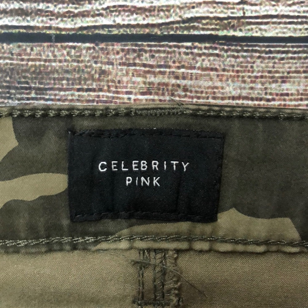 Celebrity Pink sz 7 camouflage lady’s shorts