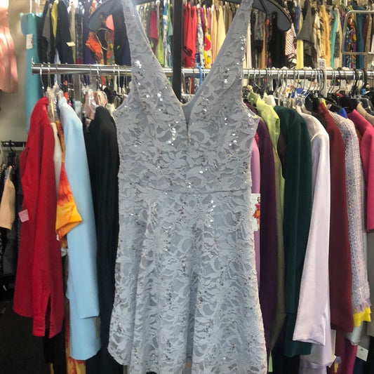 Bailey Blue sz medium gray w/ sequins short lady’s formal dress