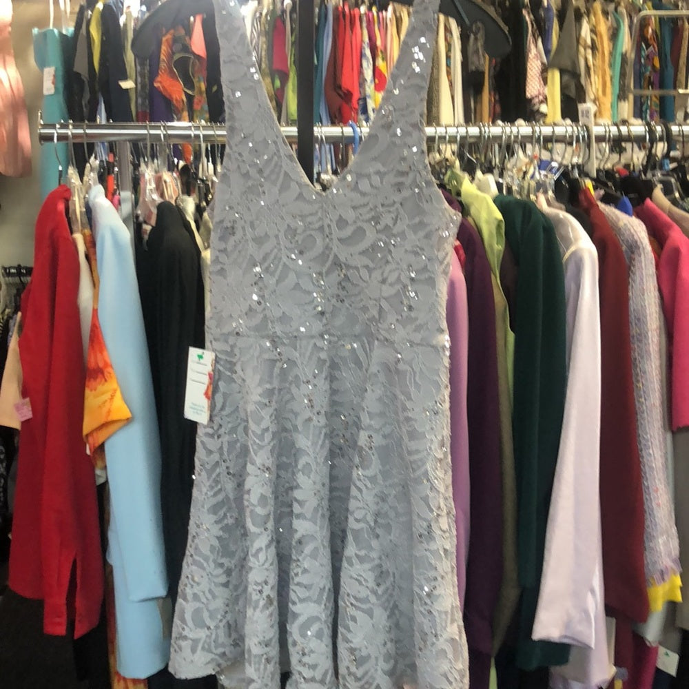 Bailey Blue sz medium gray w/ sequins short lady’s formal dress