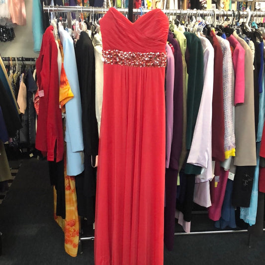 B. Darlin sz 3/4 pink w/ sequins long formal dress