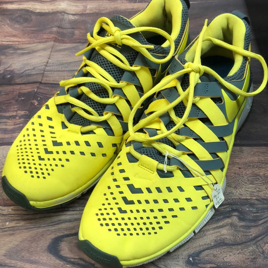Nike sz 10.5 yellow and gray mens sneakers
